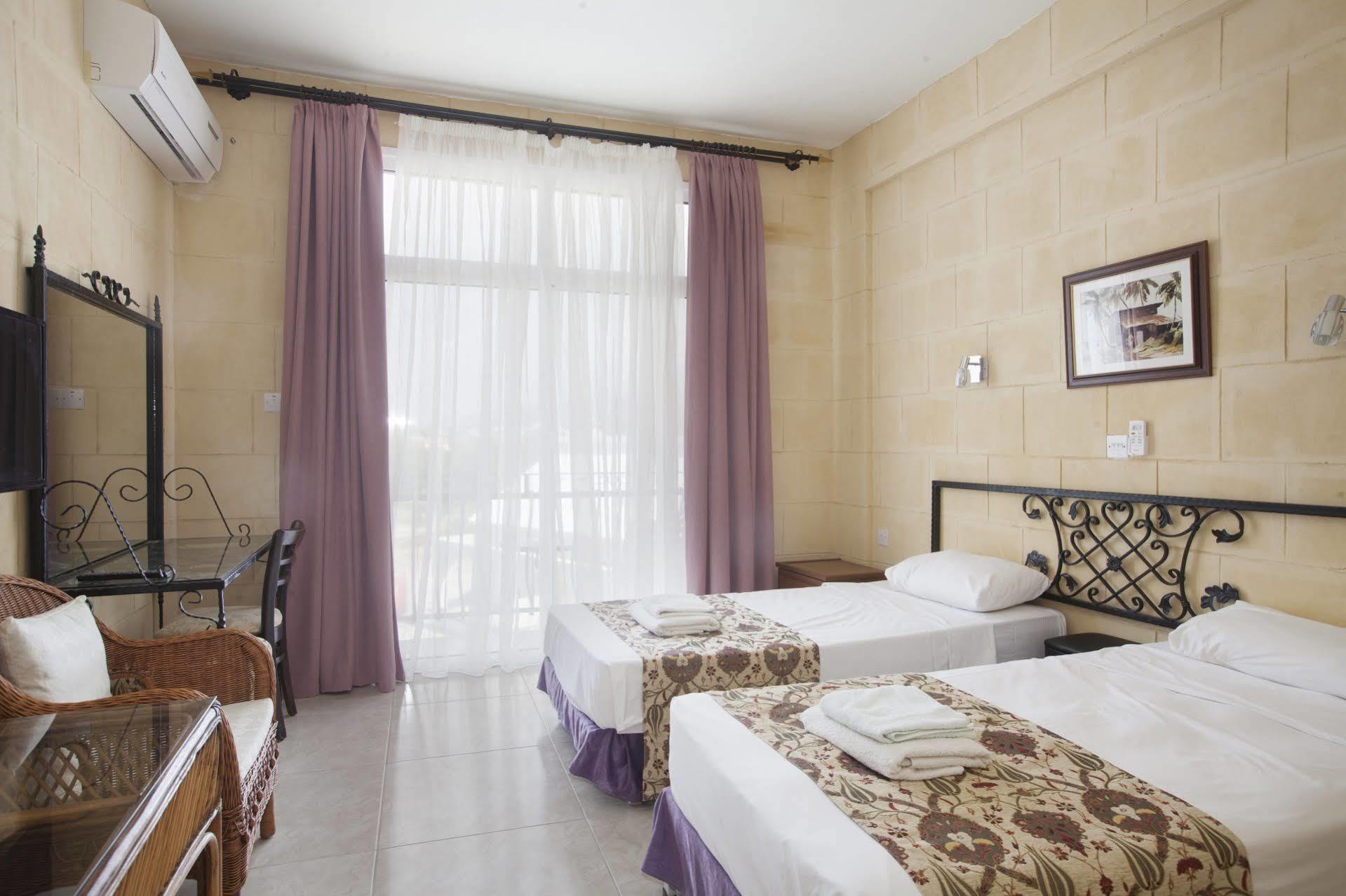 Lapida Garden Hotel Lapithos  Ngoại thất bức ảnh
