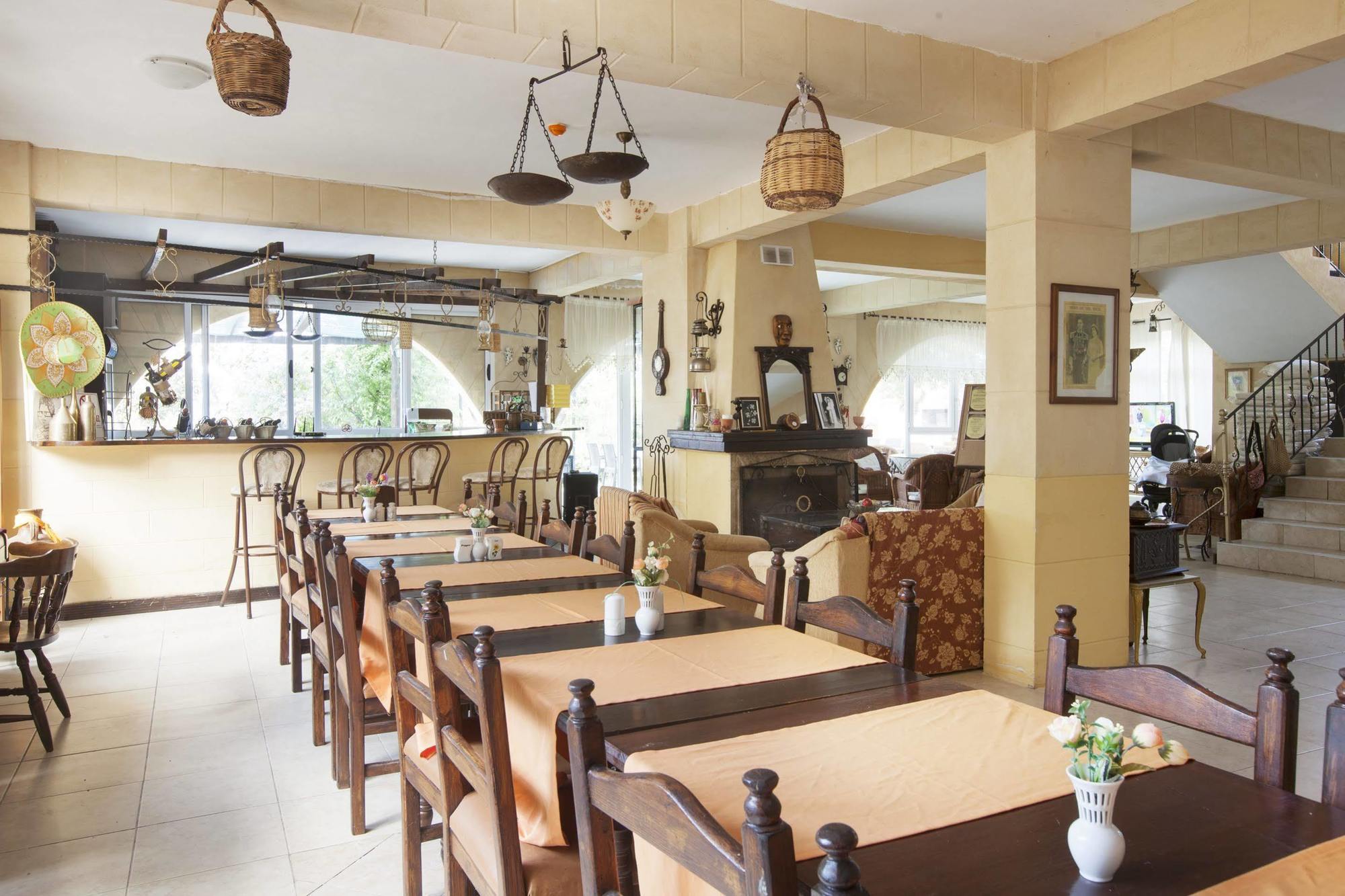 Lapida Garden Hotel Lapithos  Ngoại thất bức ảnh